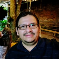 Dr. Luis Ramirez