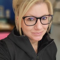 Michelle Travis