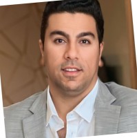 مصطفي مختار مازن