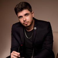 Vinícius Melo