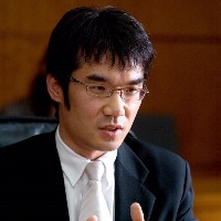 Chul Hyun Lee