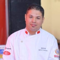 Hossam Mohamed الخباز والحلوانى