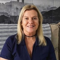 Virginia Beatriz Menezes