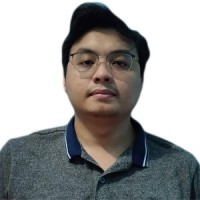 Michael Carlos
