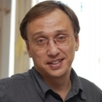 Илья Константинов