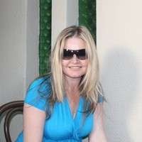 Susan Warner