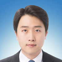 Dohyung Kim