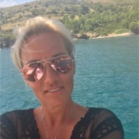 Sharon Verstuyf