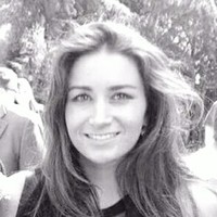 Lauren Lowe