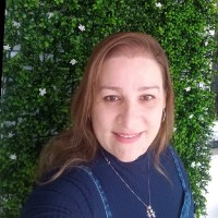 Carolina Roberta Machado Crespo Bueno