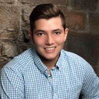 Zach Mills
