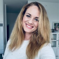 Ann-Caroline Kostet