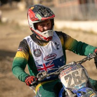Tomas Leach