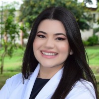 Luziany Carvalho Araújo, MD