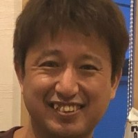 中尾健一