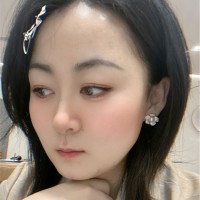 Angela Li