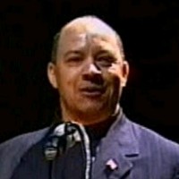 Leon J Wright
