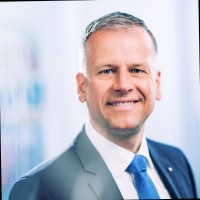 Dirk Hecker