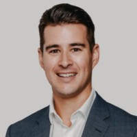 Simon Cust
