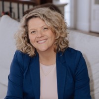 Nicole Lapointe