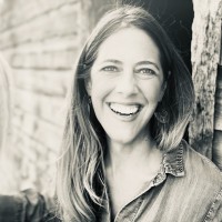 Sara Andrews