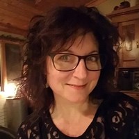 Erin K Quast