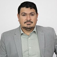 Luis Hernandez