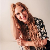 Lindsey West