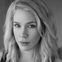 Carrie Jo Van der Walt