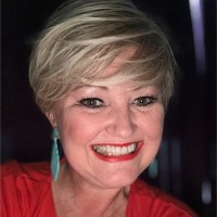 Lisa Holley