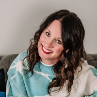 Angela Ross