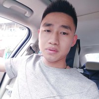 史东亮