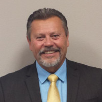 Dennis Riley