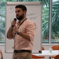 Andres Mauricio V.