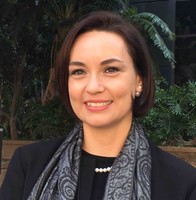 Dr. Mellanie De Jager