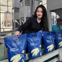 Lindsie Vo. Rice - Spices - Dried Fruit