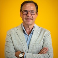 Mario Bierkens