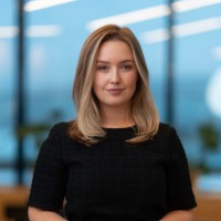 Stine H. Barstad