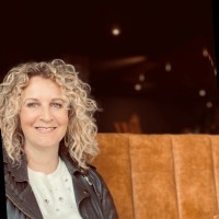 Oukje Reijnen-Simons