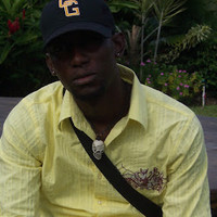 Nyron Roach