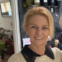 Ilona Van Beek
