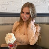 Lindsey White