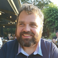 Simon Claridge