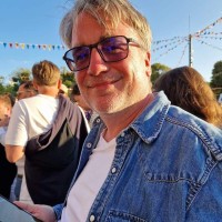 Martin Broadbent
