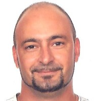 Aaron García