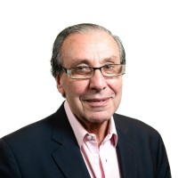 Dr. Carlos Steiger