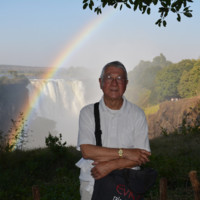Larry Yamamoto