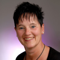 Iris Ahrens