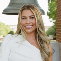 Caroline Lee