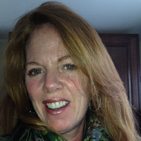 Nancy R Demac